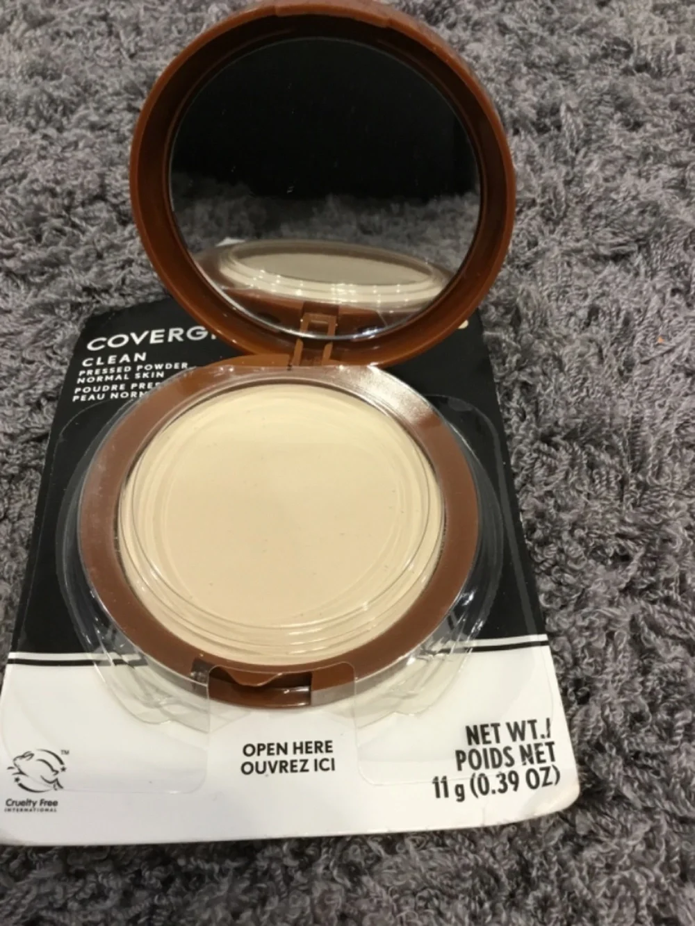 Covergirl Clean Pressed Powder-110 Classic Ivory